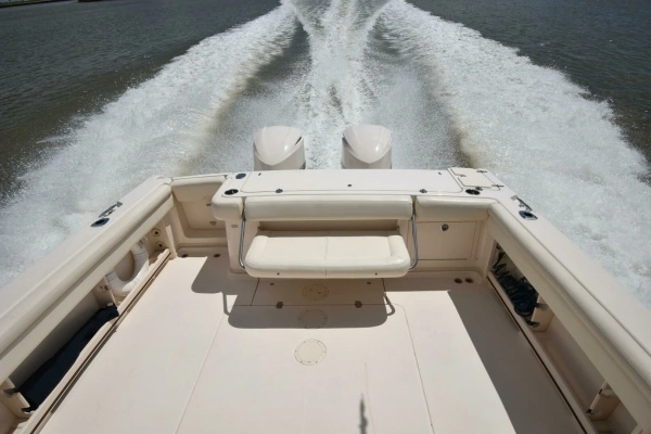 2016 Grady-White 33