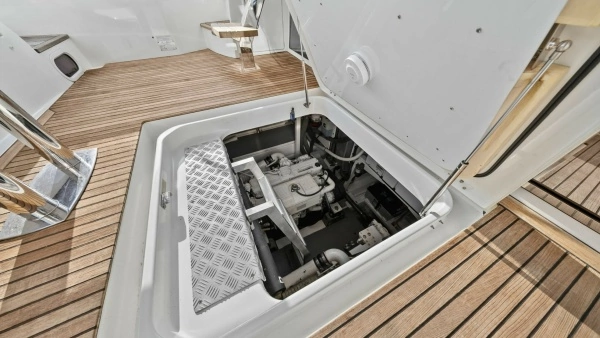 2015 Prestige 55
