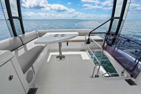 2020 Prestige 46