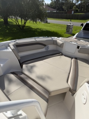 Cutwater 24 - Bow