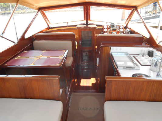 Dazzler 30ft Lyman Yacht For Sale