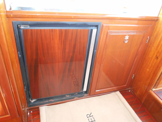 Dazzler 30ft Lyman Yacht For Sale