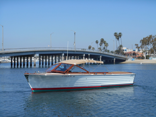 Dazzler 30ft Lyman Yacht For Sale