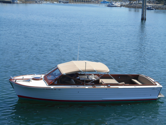 Dazzler 30ft Lyman Yacht For Sale
