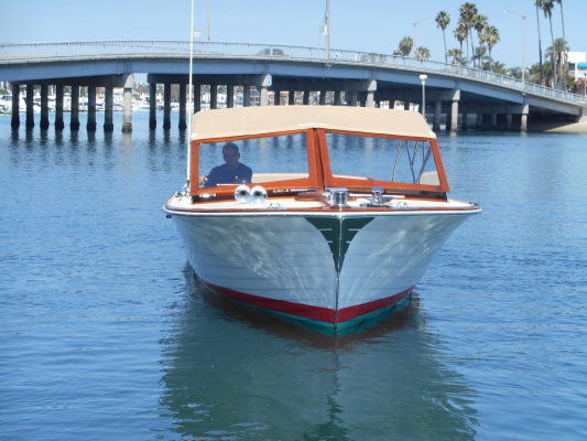 Dazzler 30ft Lyman Yacht For Sale