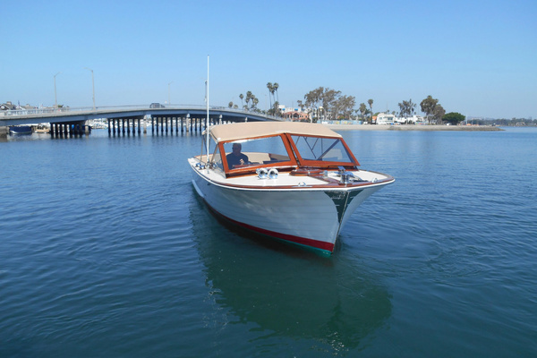 Photo of the 1969 Lyman Sportsman "Dazzler"