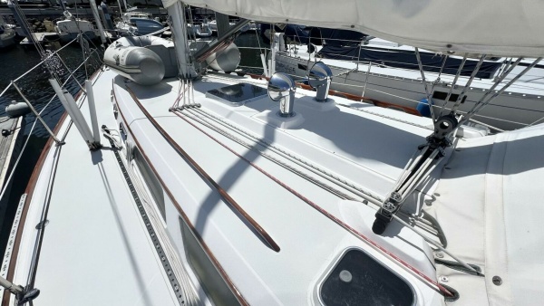 VELA DARE II 40ft Sabre Yacht For Sale