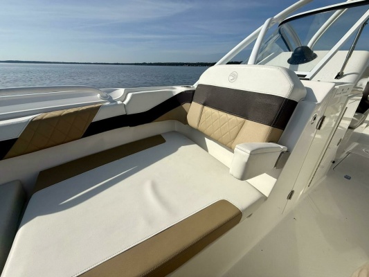 2018 Edgewater 248 CX