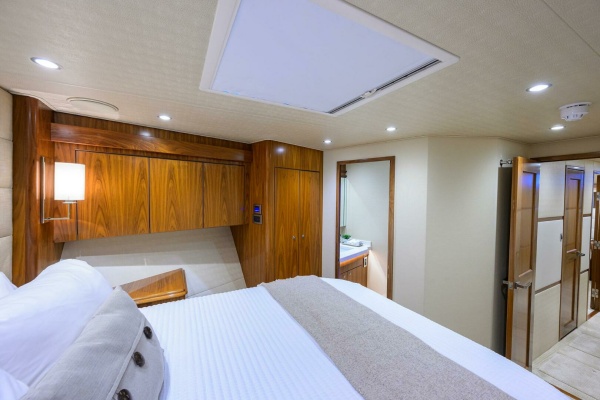 SPECULATOR 92ft Viking Yacht For Sale