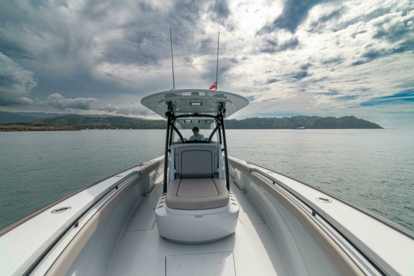 33ft Valhalla Boatworks Yacht For Sale