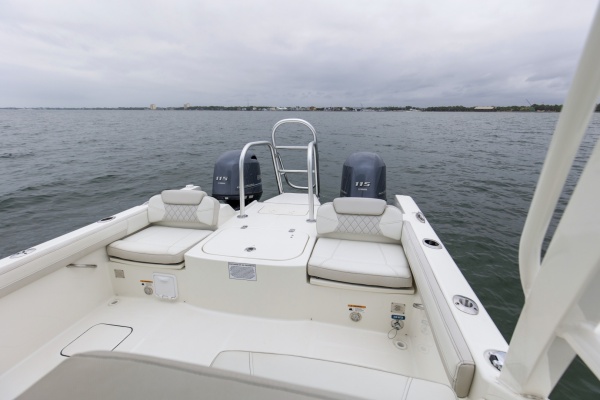 23ft World Cat Yacht For Sale