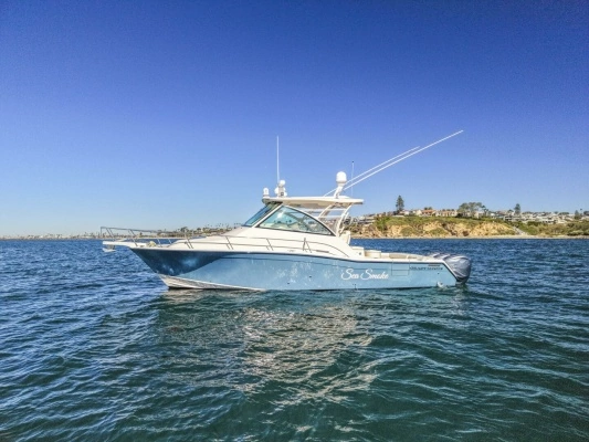 2019 Grady-White 37