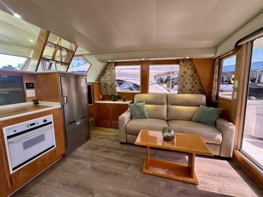 Bella Vita 49ft Navigator Yacht For Sale