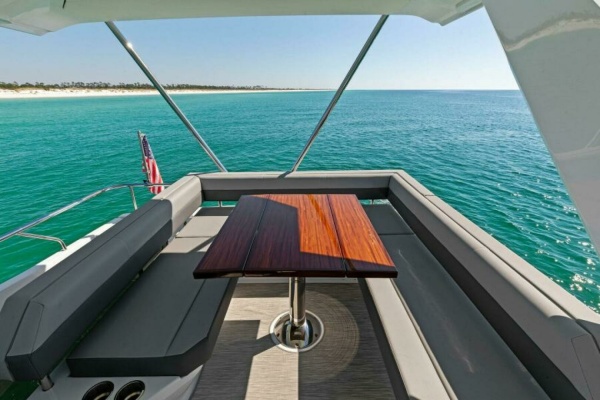 Miss Tracy Lane 60ft Cruisers Yachts Yacht For Sale