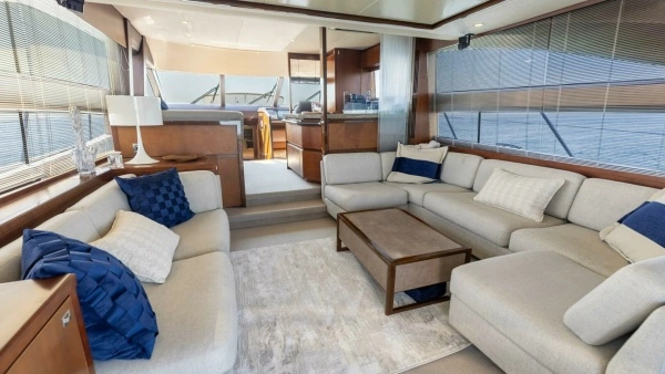 2011 Princess 64