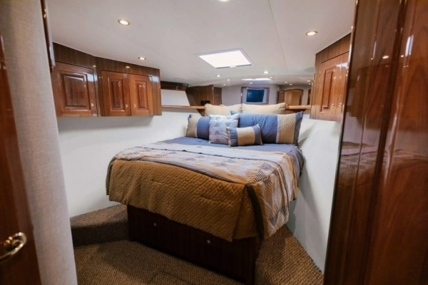 2006 Viking 74