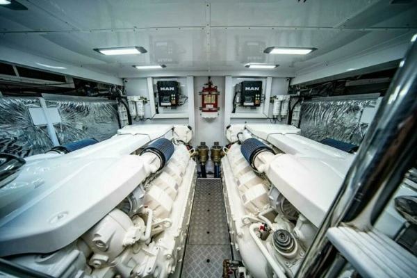 Princess S65 Yacht For Sale