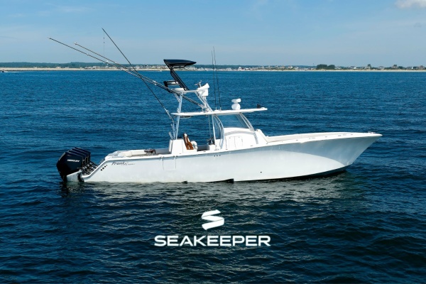2021 Front Runner 39 Center Console