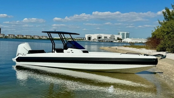 27-ft-Iron-2024-27 T-Top-Tampa Florida United States yacht for sale