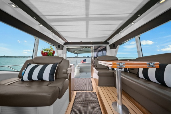 Freedom 48ft Cruisers Yachts Yacht For Sale