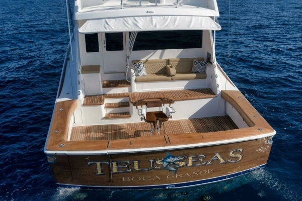 2011 Viking 76