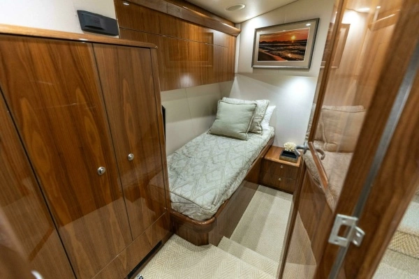 2020 Viking 62