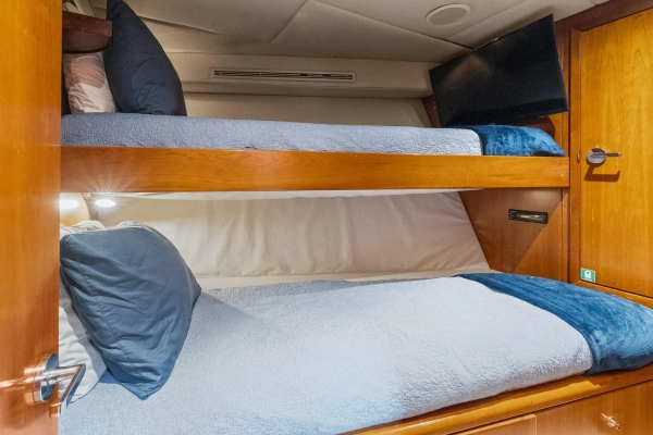1999 Trinity Yachts 118