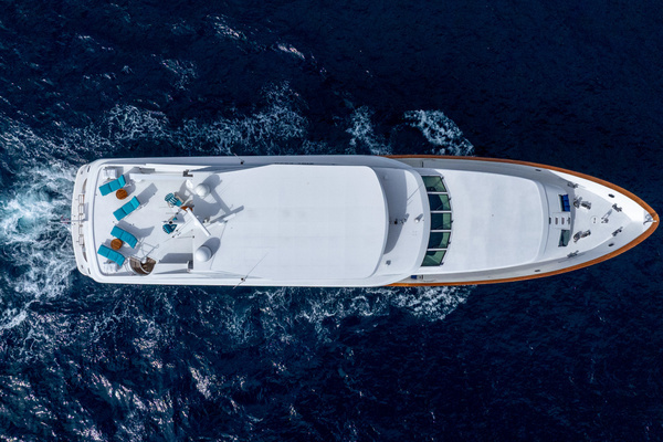 1999 Trinity Yachts 118