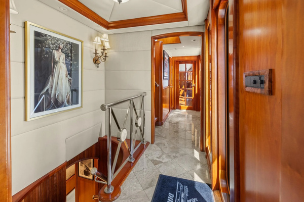 1999 Trinity Yachts 118