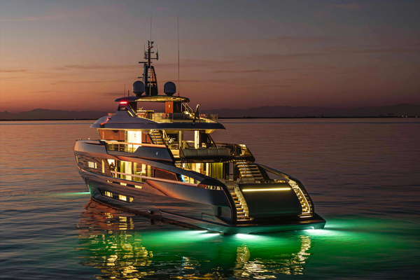 2028Ocean King 132 ft Doge 400   DOGE 400