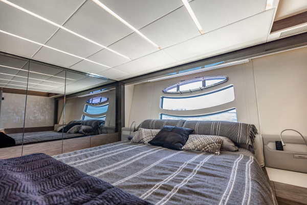 DOUBLE OR NOTHING 82ft Pershing Yacht For Sale