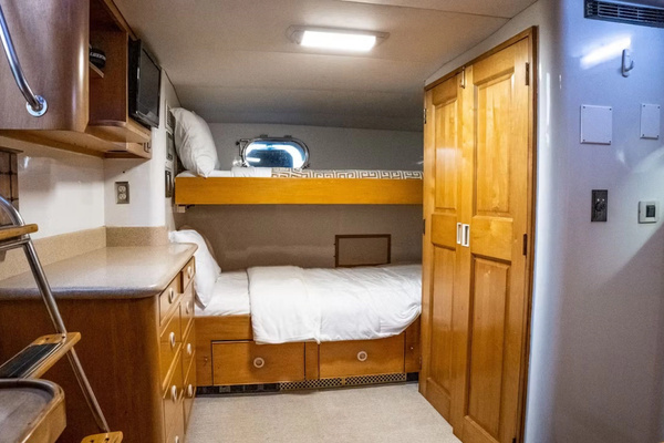 Queenship Explorer Yacht For Sale