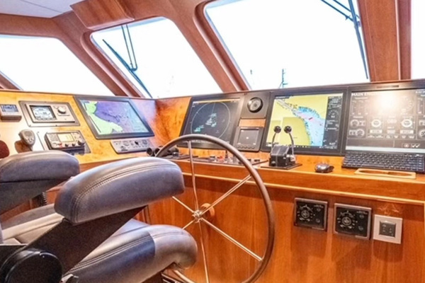 Queenship Explorer Yacht For Sale