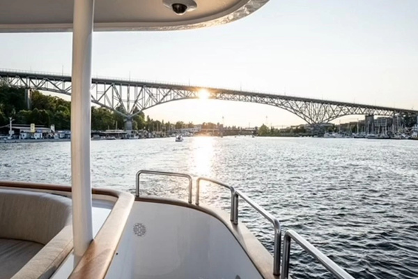 Queenship Explorer Yacht For Sale