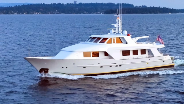 Dozer 98ft Queenship Yacht For Sale