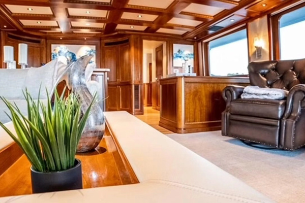 Queenship Explorer Yacht For Sale