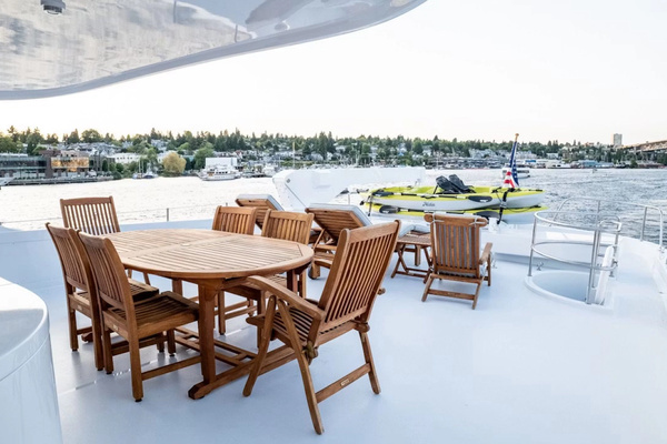 Queenship Explorer Yacht For Sale