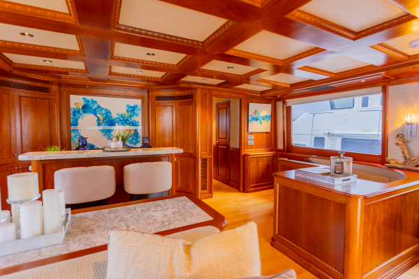 Dozer 98ft Queenship Yacht For Sale
