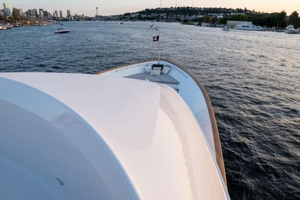 Queenship Explorer Yacht For Sale