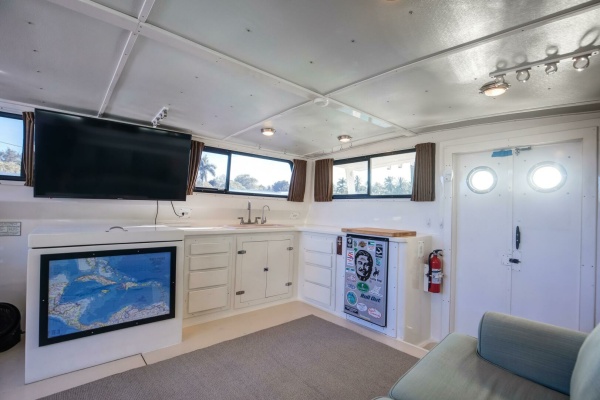Lone Piranha 46ft Chesapeake Yacht For Sale