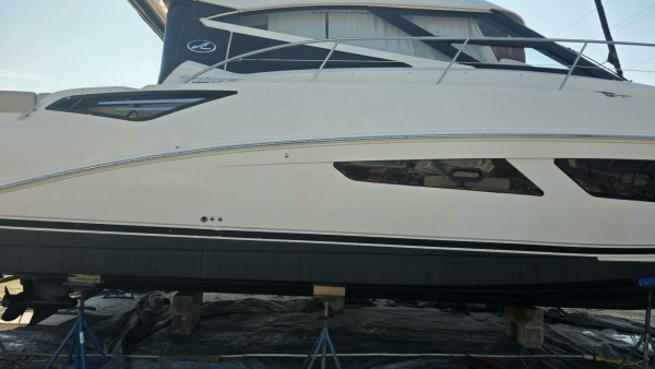 2016 Sea Ray 470 Sundancer 'Lopez Cove II' - Bottom Paint