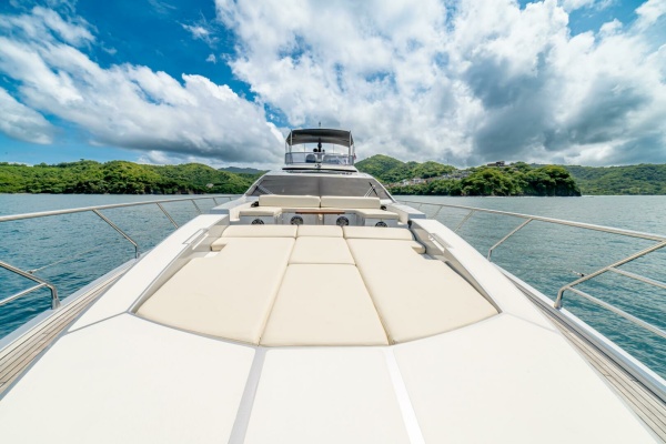 Carpe Diem 77ft Azimut Yacht For Sale