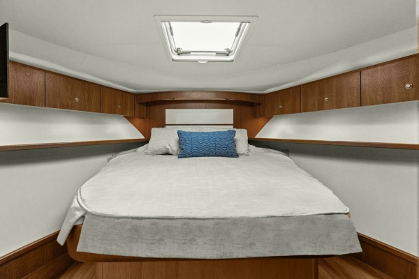Salty Dach 39ft Tiara Yachts Yacht For Sale