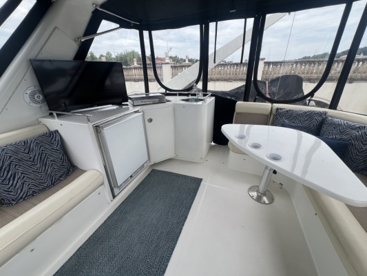 NO VACANCY 54ft Navigator Yacht For Sale