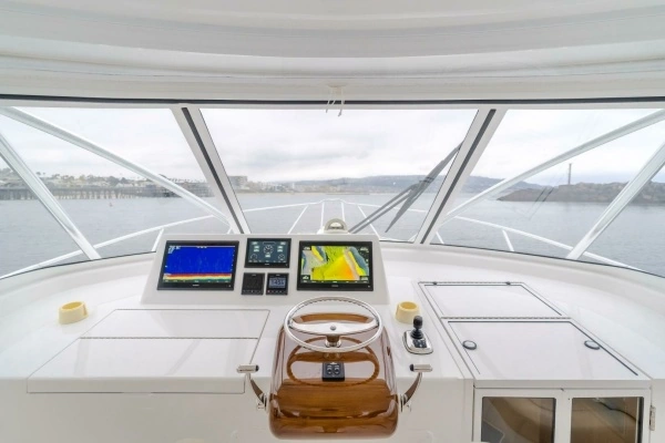 2022 Viking 38