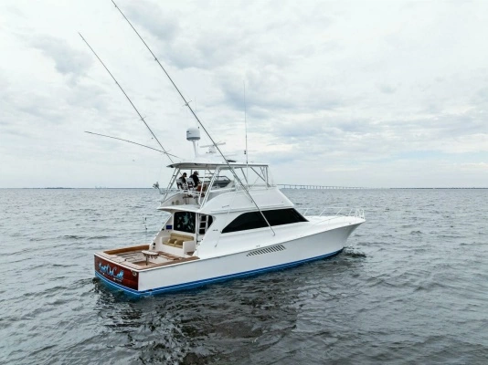 2006 Viking 61
