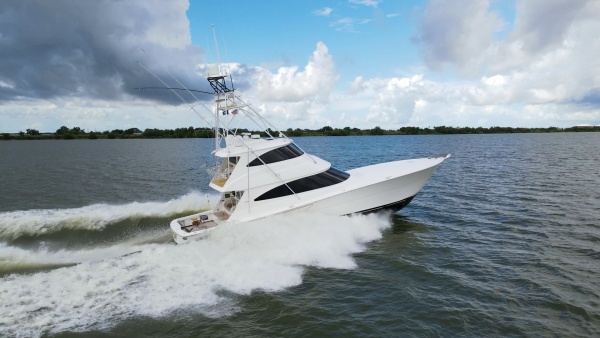 Share E 72ft Viking Yacht For Sale