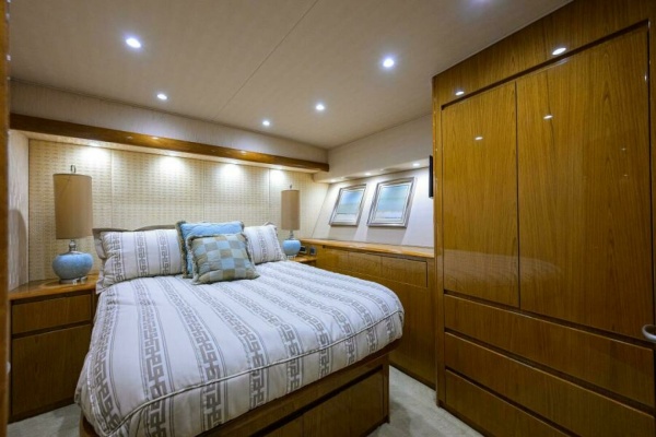 BLU FROG 82ft Viking Yacht For Sale
