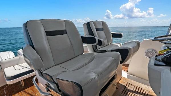 2005 Sunseeker 39