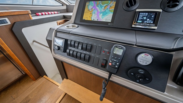 Tee Time III 40ft Sea Ray Yacht For Sale